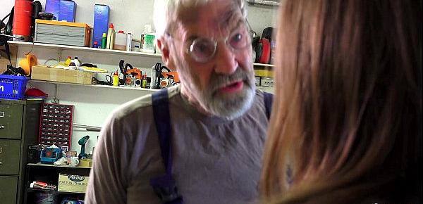  Bearded big dick grandpa shoving teeny in garage